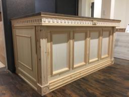 受付カウンター