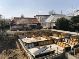 基礎立上り 型枠工